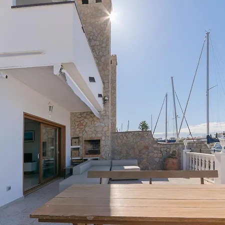 Casa Con Vista Al Canal *
