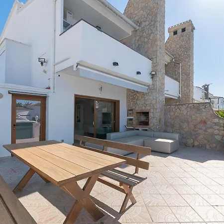 Casa Con Vista Al Canal Holiday home