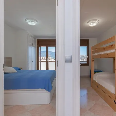 Casa Con Vista Al Canal Holiday home