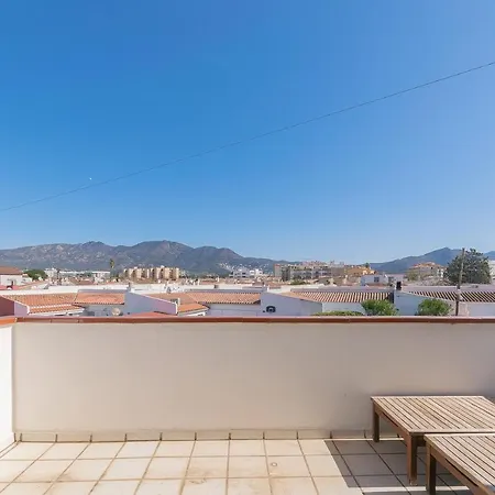 Casa Con Vista Al Canal Holiday home Roses
