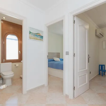 Casa Con Vista Al Canal Holiday home Roses