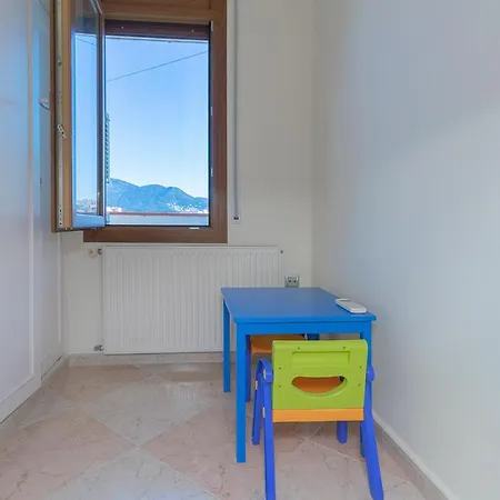 Holiday home Casa Con Vista Al Canal Roses